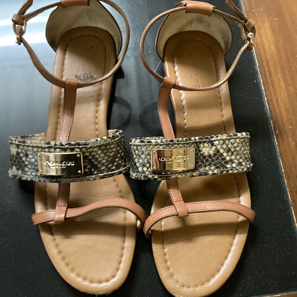 Coach new york snake skin sandals size 8.5